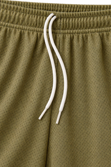 PREMIUM CUT-AND-SEW MESH SHORTS